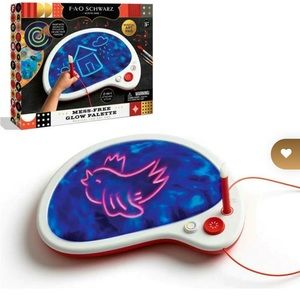 FAO Schwarz Mess-Free Glow Palette